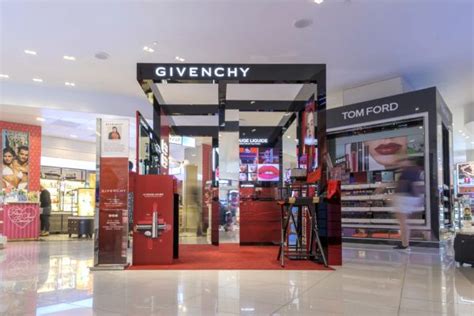 Givenchy makes travel retail pop